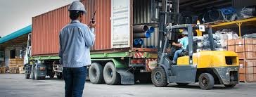 CONTRACT LOGISTICS THE LOGICAL SUPPLEMENT TO PURE TRANSPORT. We combine transport, logistics and warehouse services along the entire supply chain and offer modern solutions that are characterized by a high level of individualization, efficiency, flexibility and resource conservation. Service packages for logistics and logistics-related tasks, from individual industry solutions to dangerous goods storage.